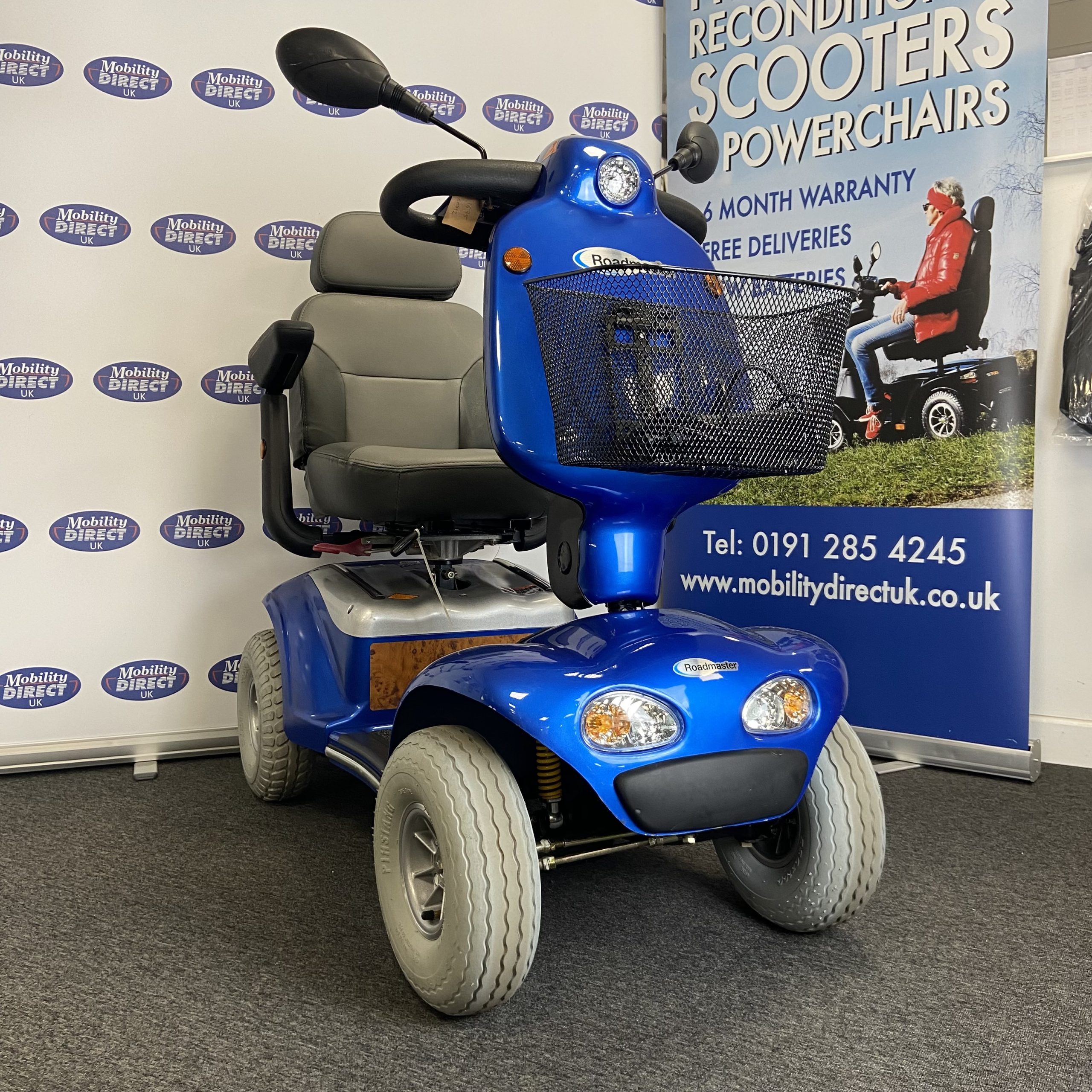 2024 Roma Cadiz 8mph Road Scooter - Used - Image 2