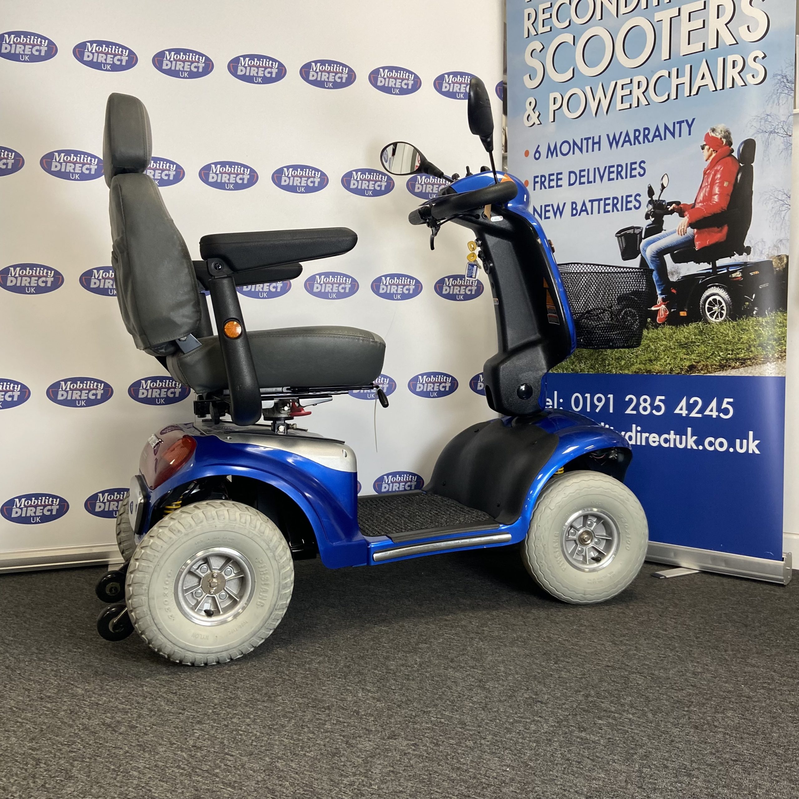 2024 Roma Cadiz 8mph Road Scooter - Used - Image 3