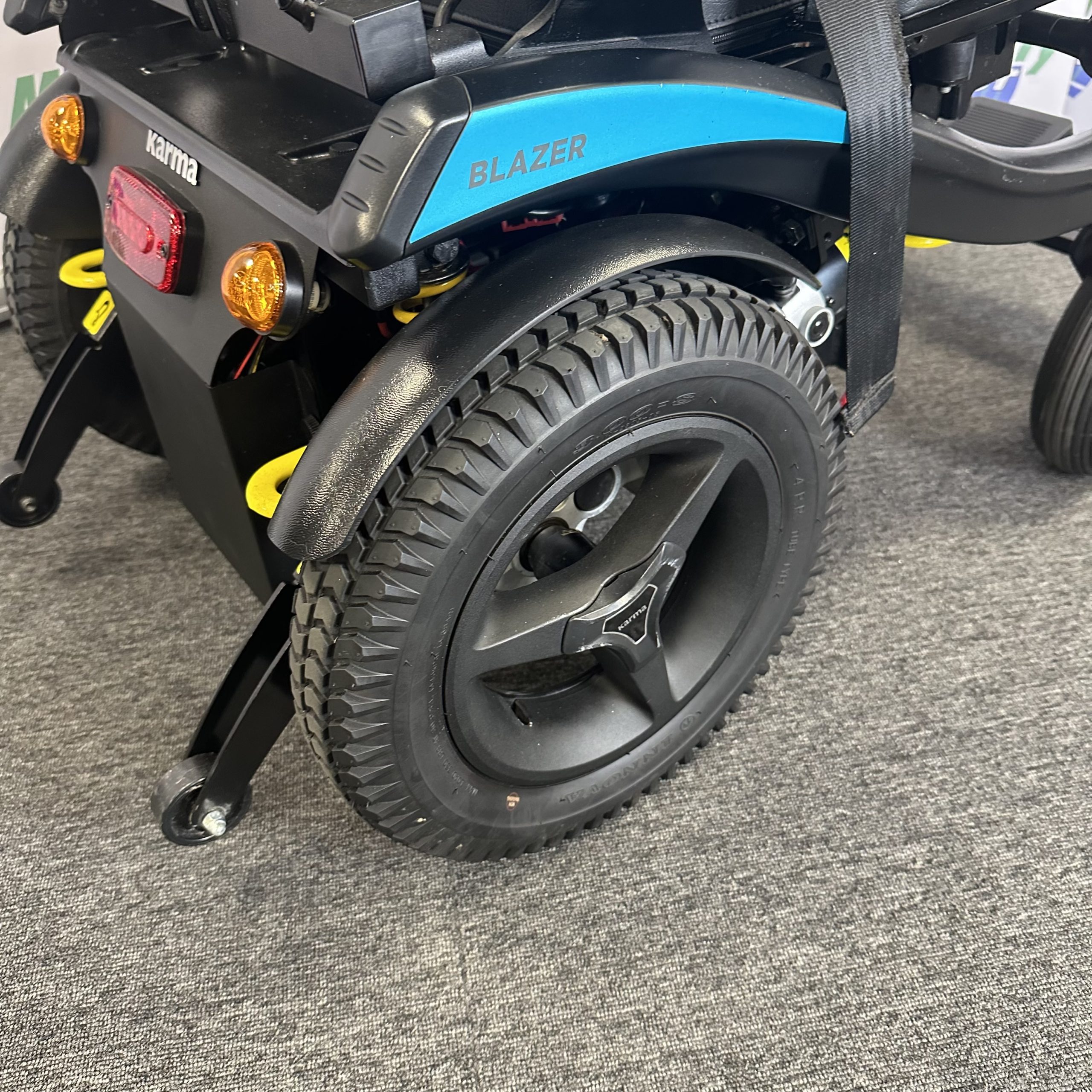 Karma Blazer 2 with Tilt wheel