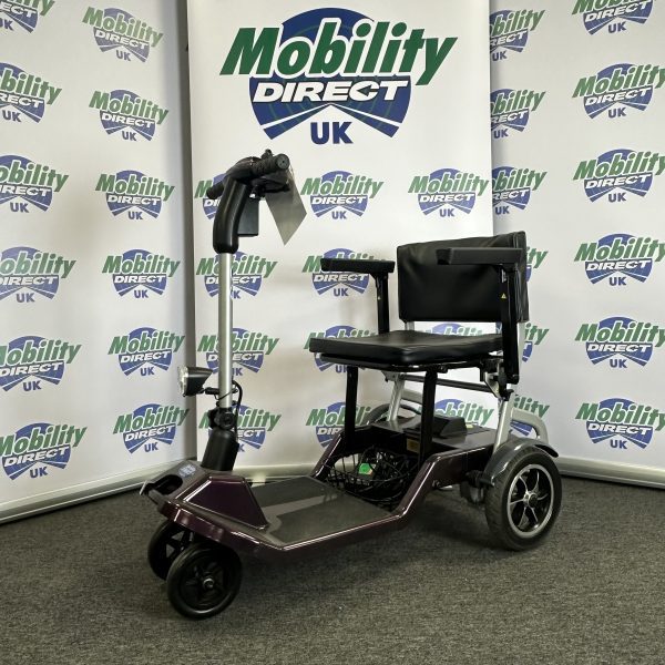 Q-Fold folding boot scooter