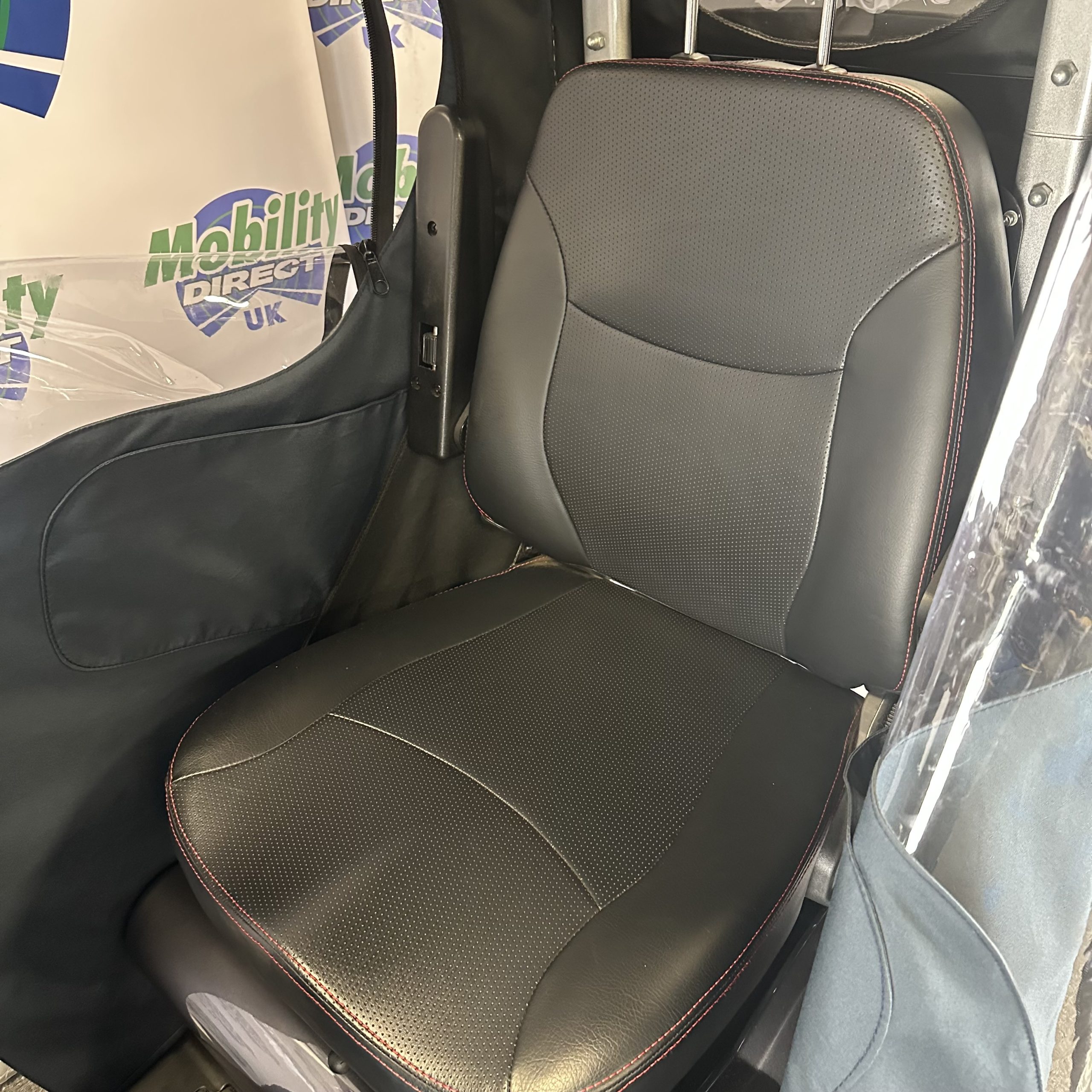 2025 Breeze S4 seat