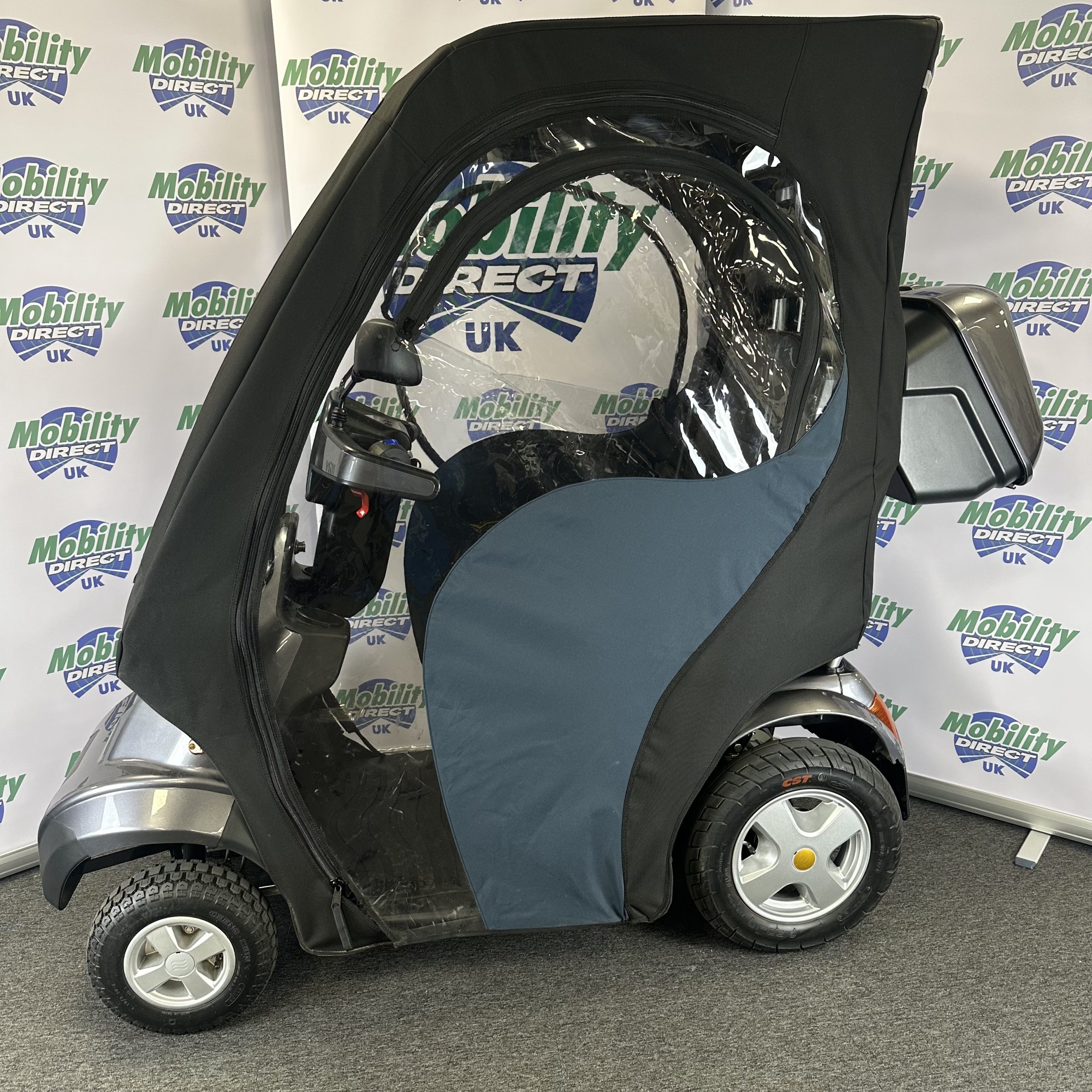 2025 Breeze S4 LHS door