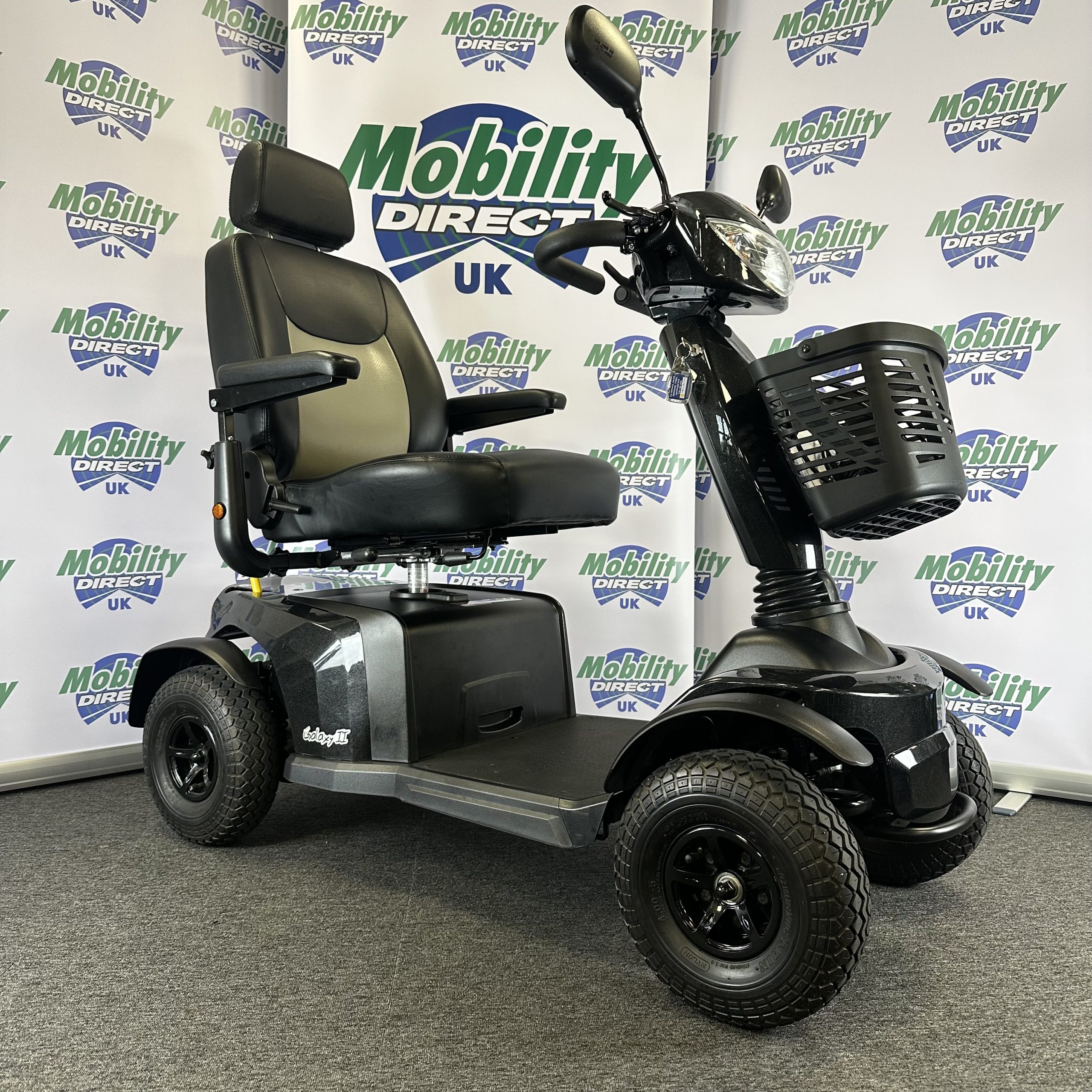 Excel Galaxy Black front right